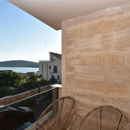 Apartman Bela Тисно Экстерьер фото