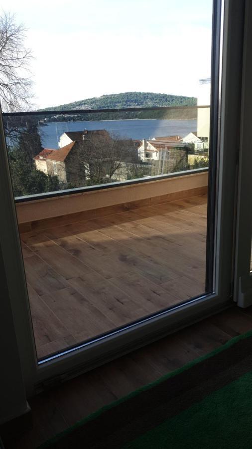 Apartman Bela Тисно Экстерьер фото